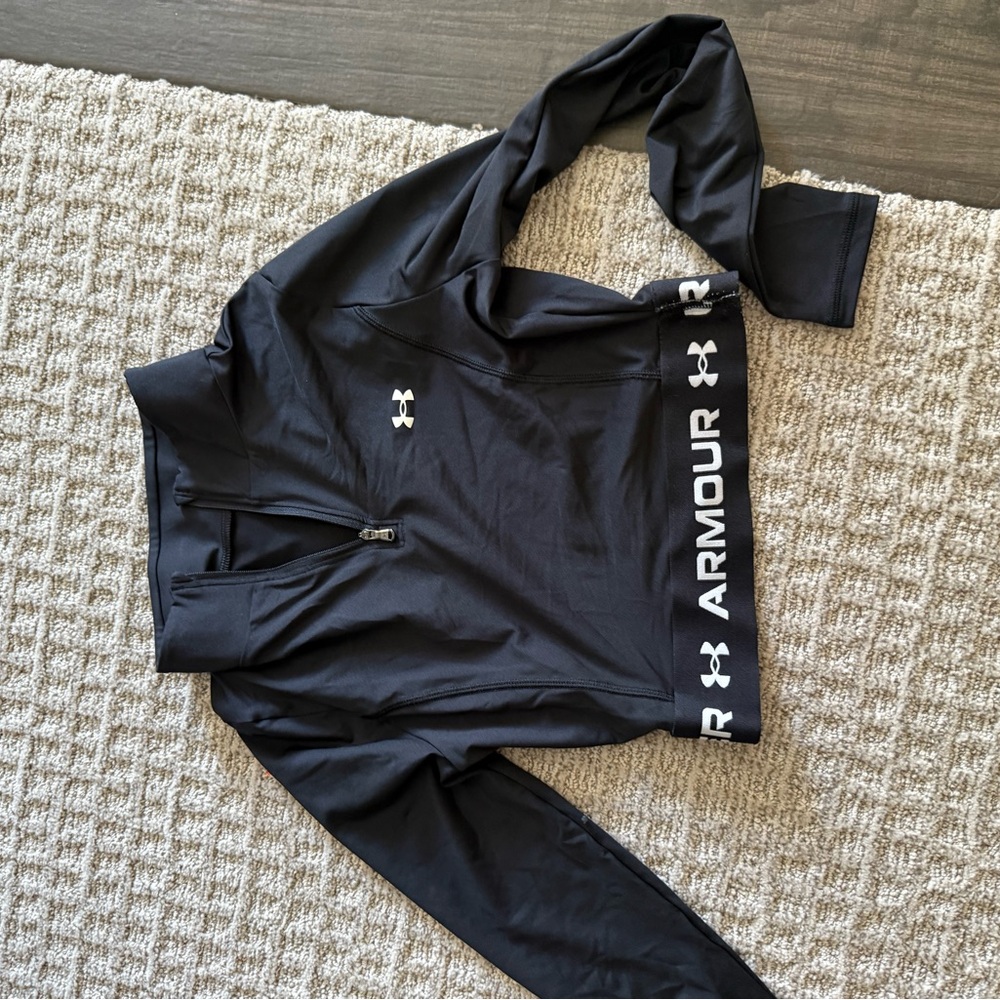Under Armour Black Long Sleeve Top